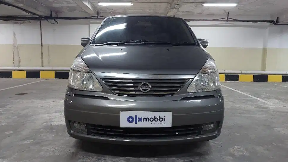 TDP 4,JT, Nissan Serena 2.0 Highway Star Bensin-AT Hitam 2012