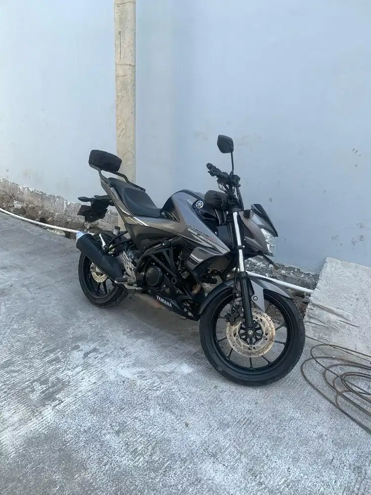 VIXION R GREY JUAL CEPAT