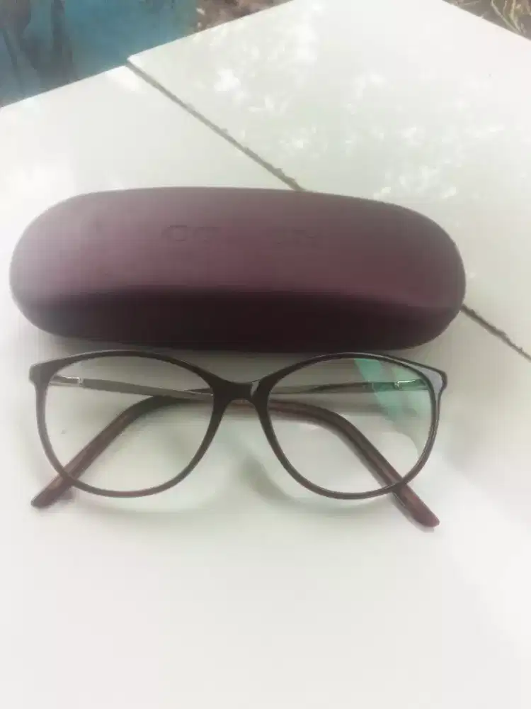 Kacamata coach .ada box