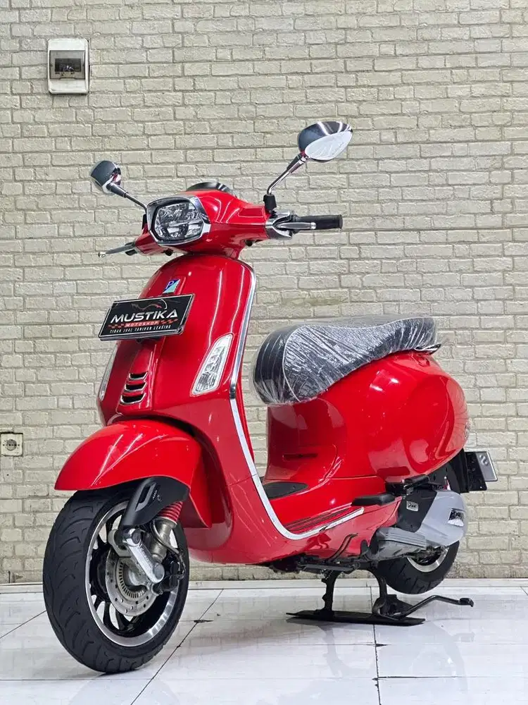 Dp 900rb‼️ Vespa Sprint 150 Iget ABS 2022 KM 10rb - Zaky Mustika