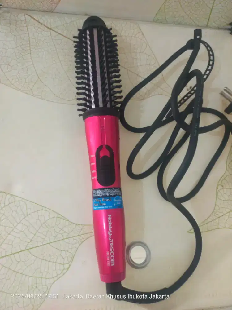 Nobby by TESCOM 2 Way Brush Hair Iron model NTIR1732