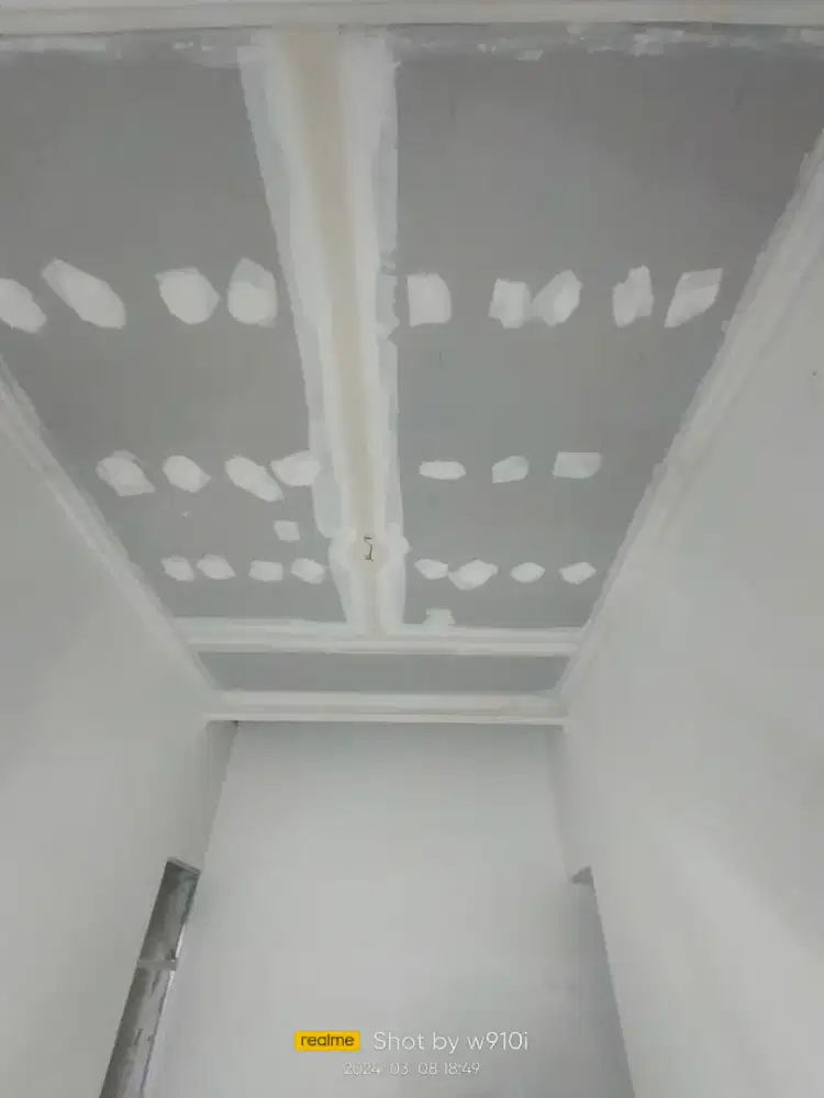 Murah meriah cepat dan efisien inilah jasa pasang plafon dan partisi