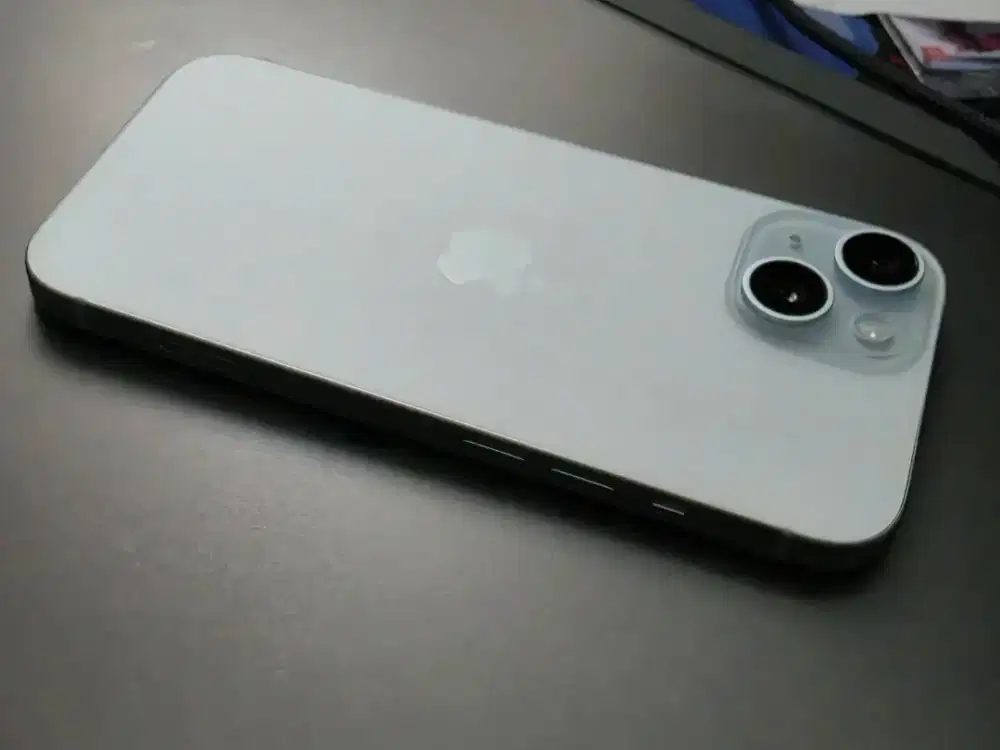 Iphone 15 resmi mulus jarang dipakai