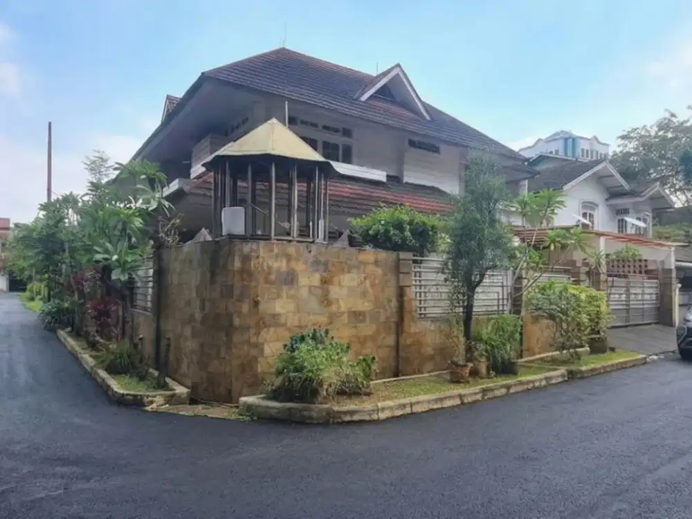 JUAL CEPAT, RUMAH 2 LANTAI, LT 465 M2, LOKASI PREMIUM STRATEGIS, PANCORAN INDAH, JAKARTA SELATAN