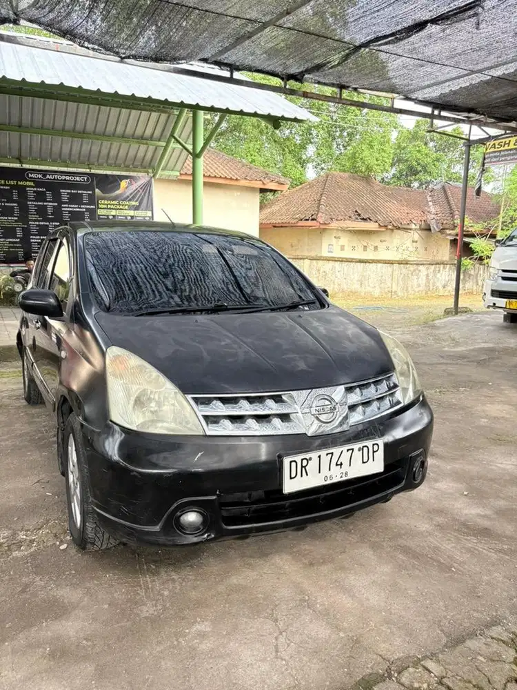 LIVINA HITAM XR TAHUN 2008