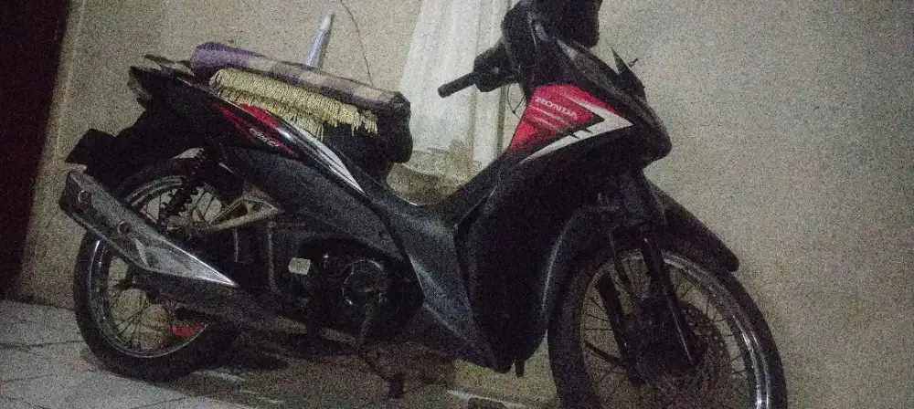 Revo injeksi 2014 ss lengkap pajak on dki