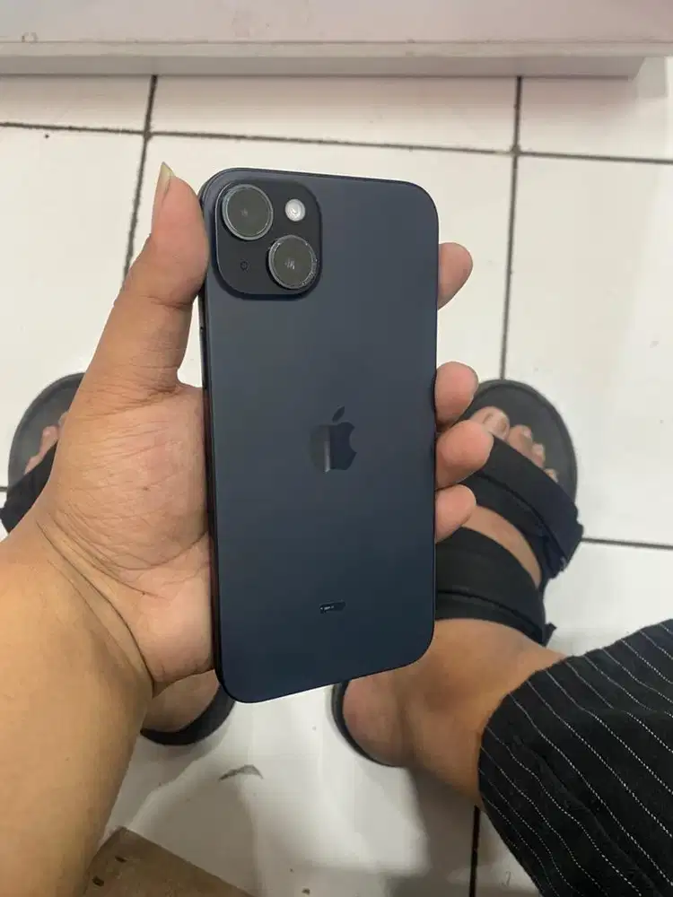 iPhone 15 Plus 128GB iBox Garansi On