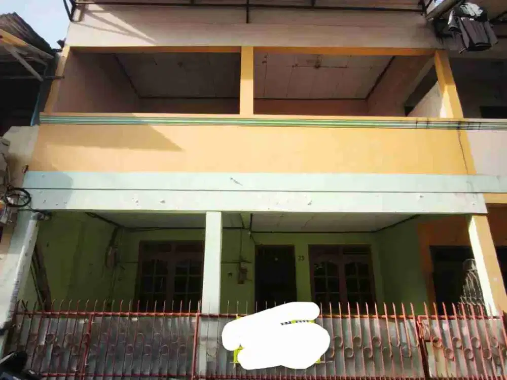 RUMAH SIAP HUNI 2 LANTAI PADEMANGAN