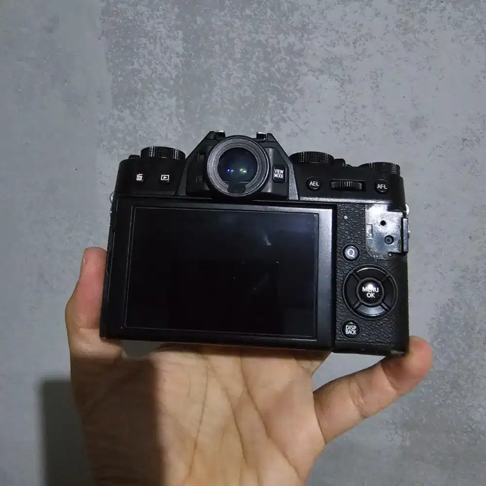 Fujifilm xt20  body only
