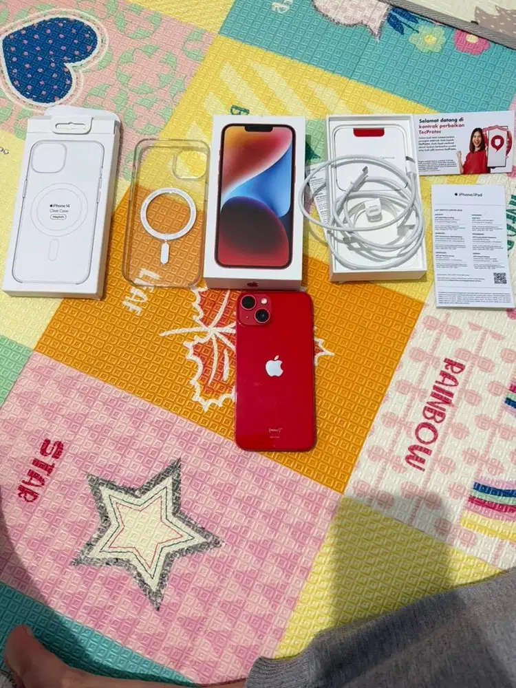 Iphone 14 ibox red 128 gb  ( warna langkah)