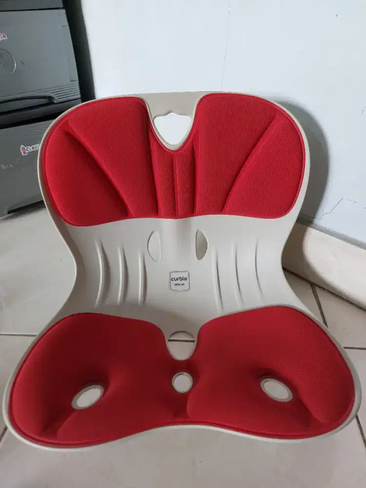 Kursi Duduk Curble Chair Original