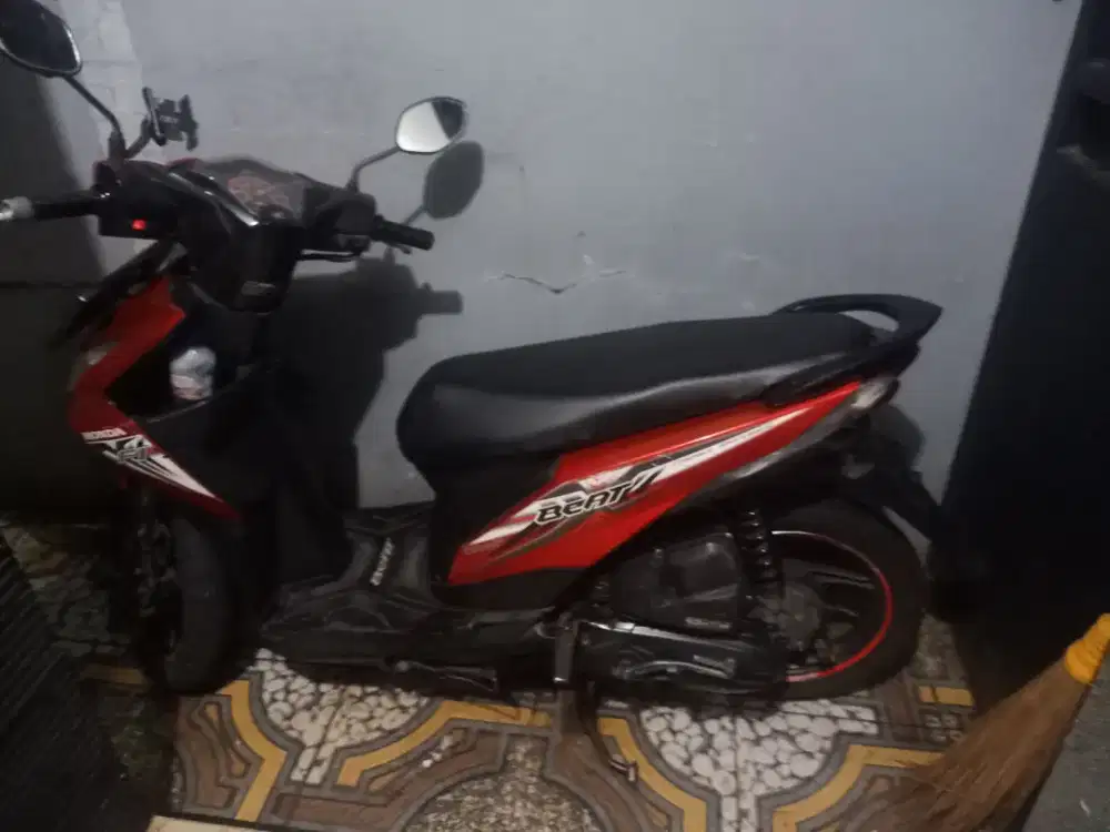 Di jual Honda beat fi THN 2016