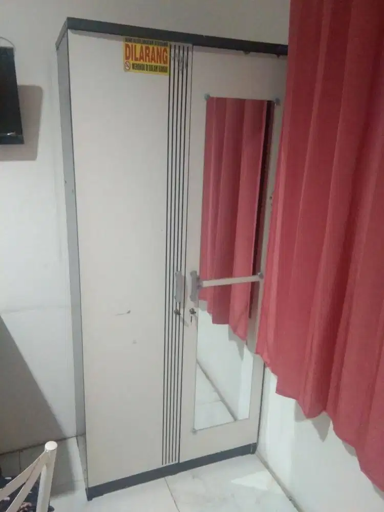 DIJUAL Lemari Pakaian