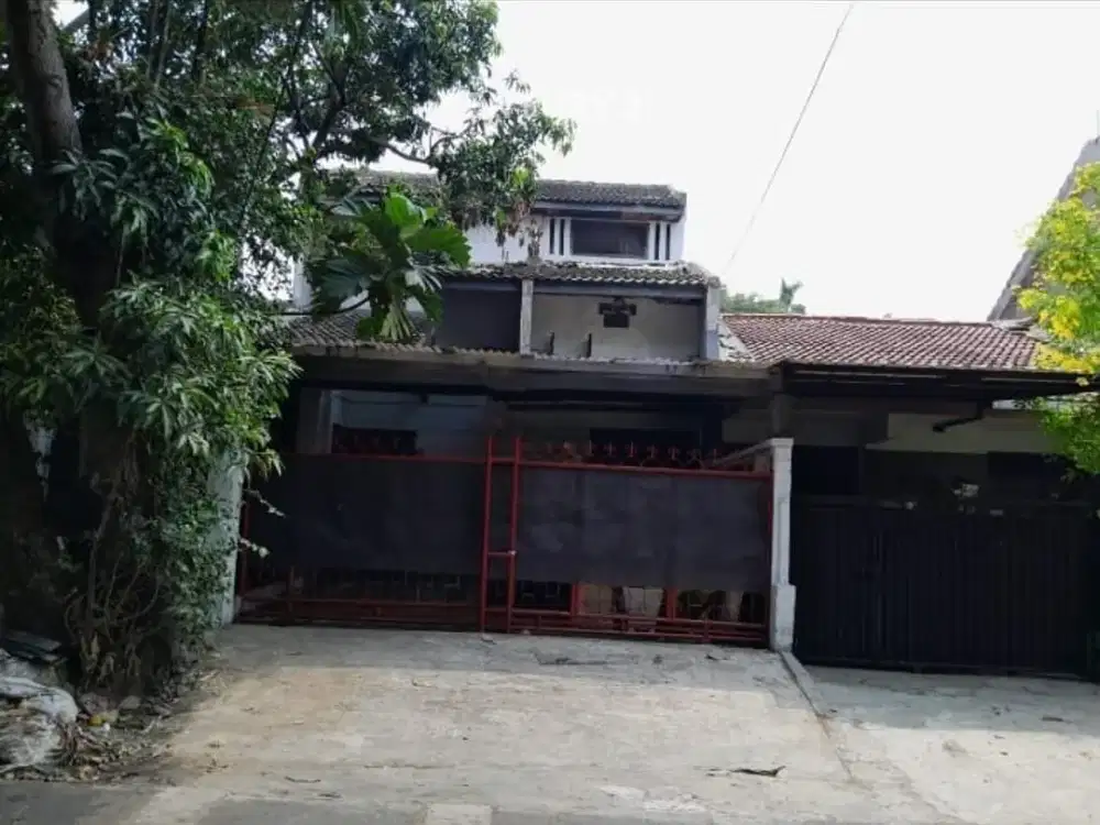 Rumah 2 Lantai Siap Huni Di Jaksel AF 17911