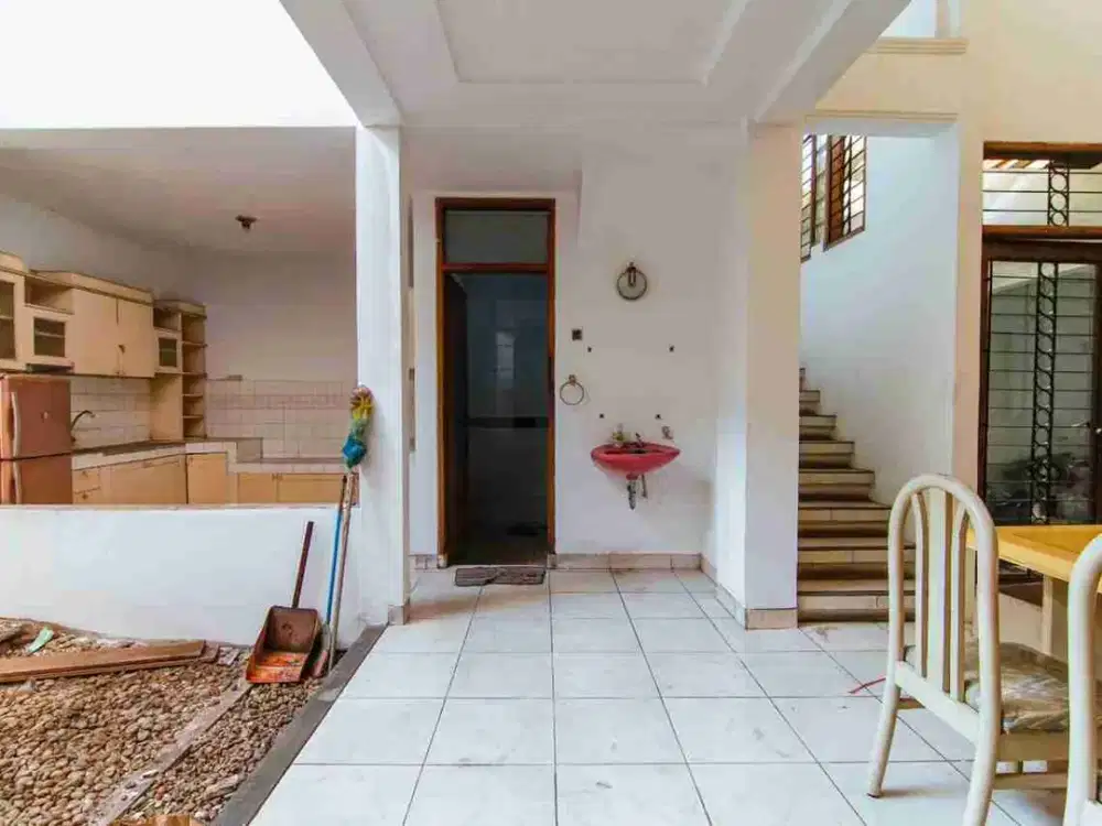 JUAL SEWA RUMAH TERAWAT MURAH SURYANI (LN)