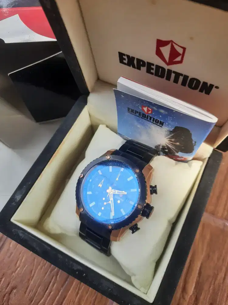 Jam tangan expedition