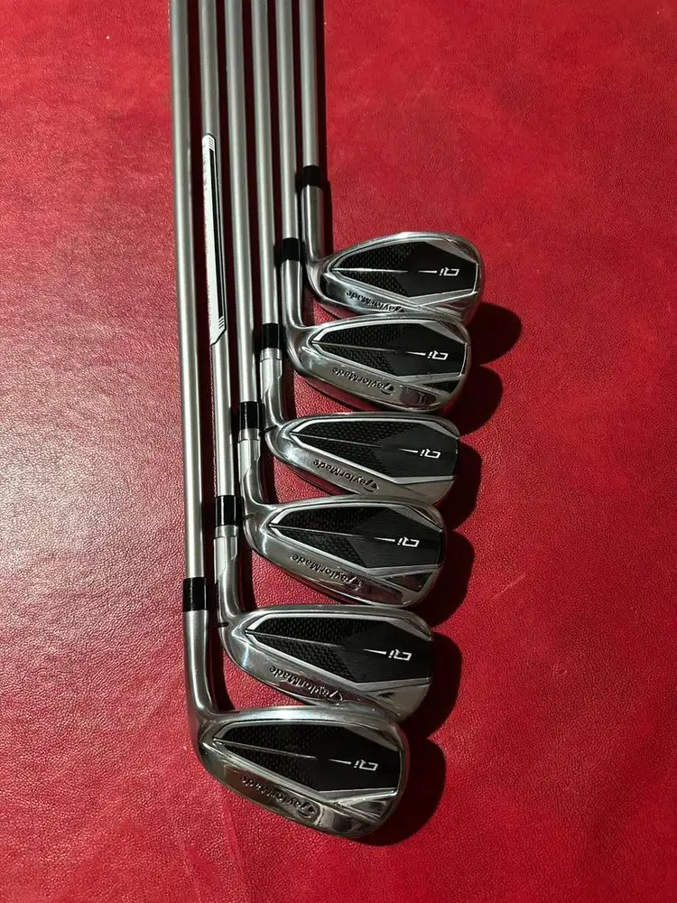 STICK LADIES Iron Set Qi10 TAYLORDMADE SECOND (MASIH MULUUS!)