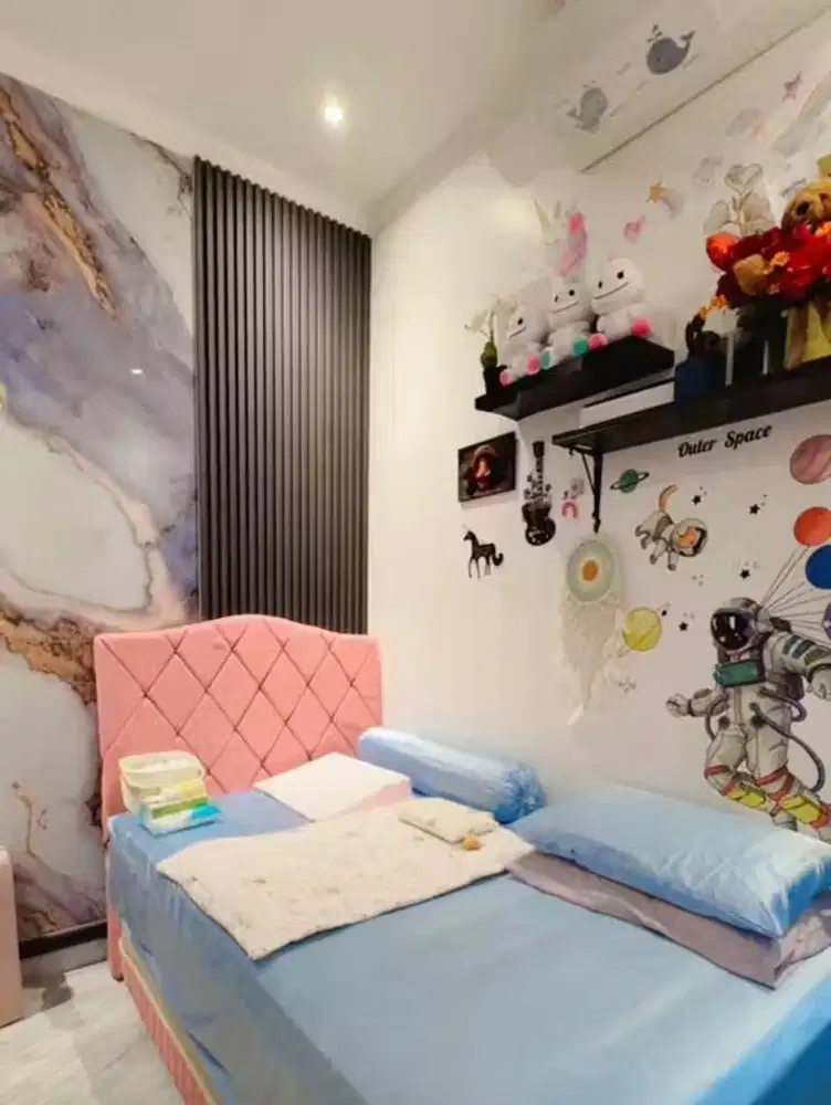 Preloved ALLURING Sprei Satin Silk PREMIUM Original