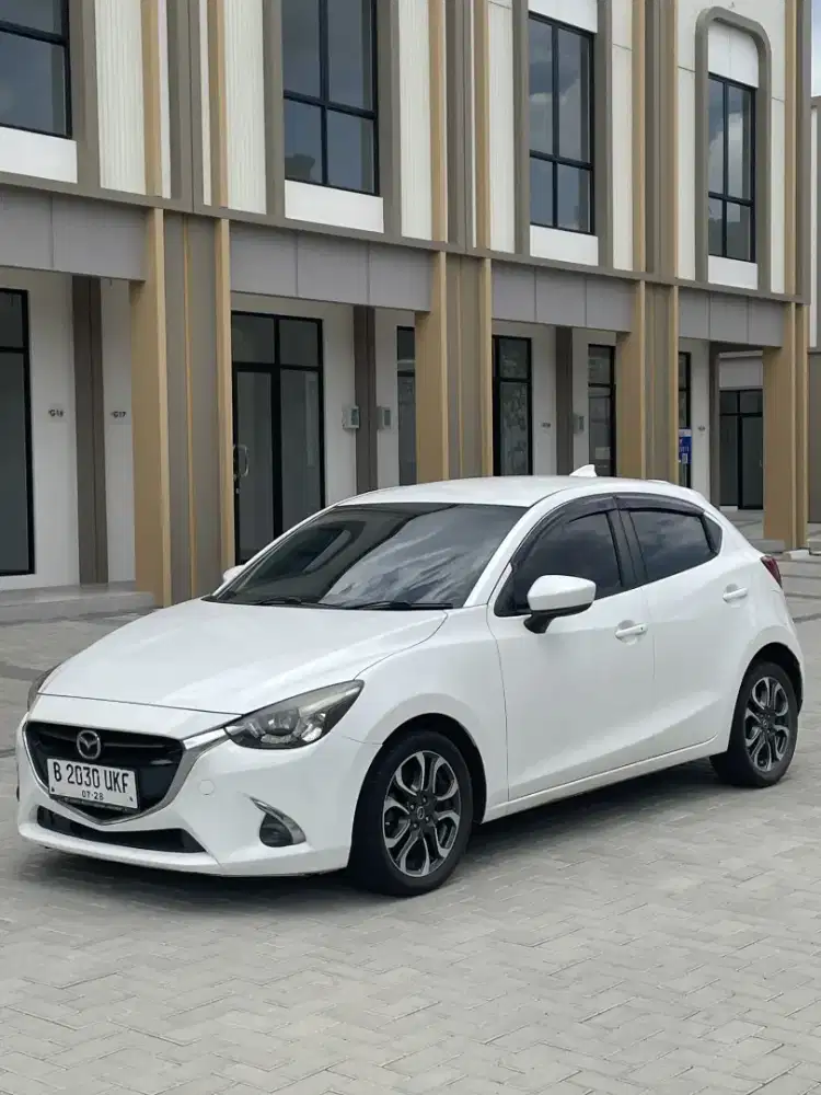 (KM59rb) Mazda 2 R AT 2017 Putih