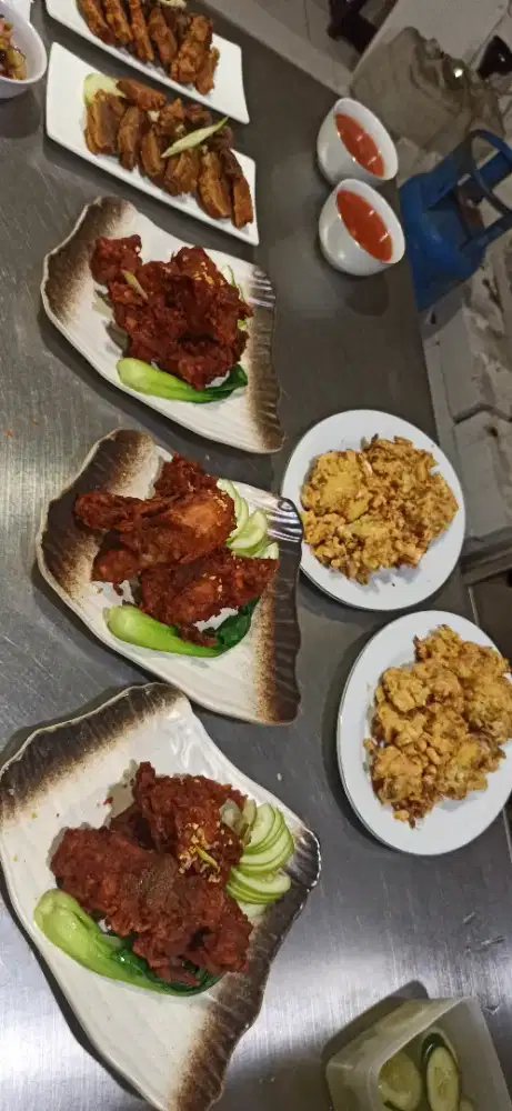 Mencari lowongan kerja restoran