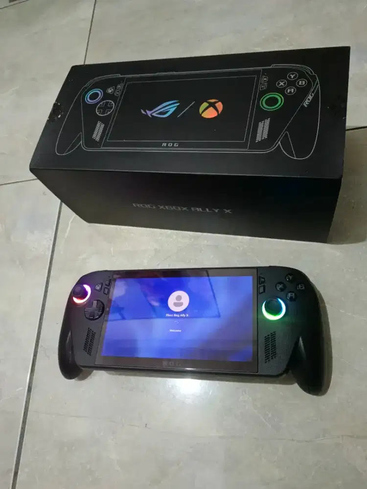 Rog xbox ally X like new n games