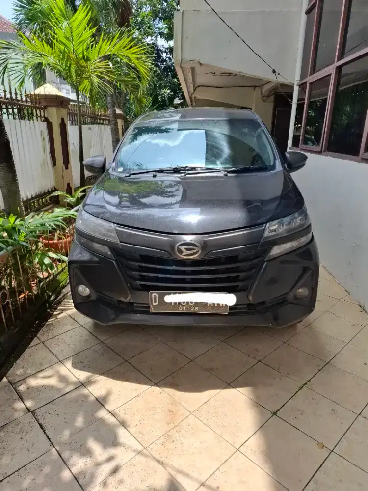 Xenia x manual 2020 hitam