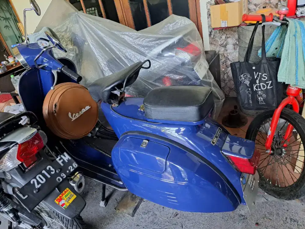 Vespa tahun 78 siap pakai Plat Nomer D