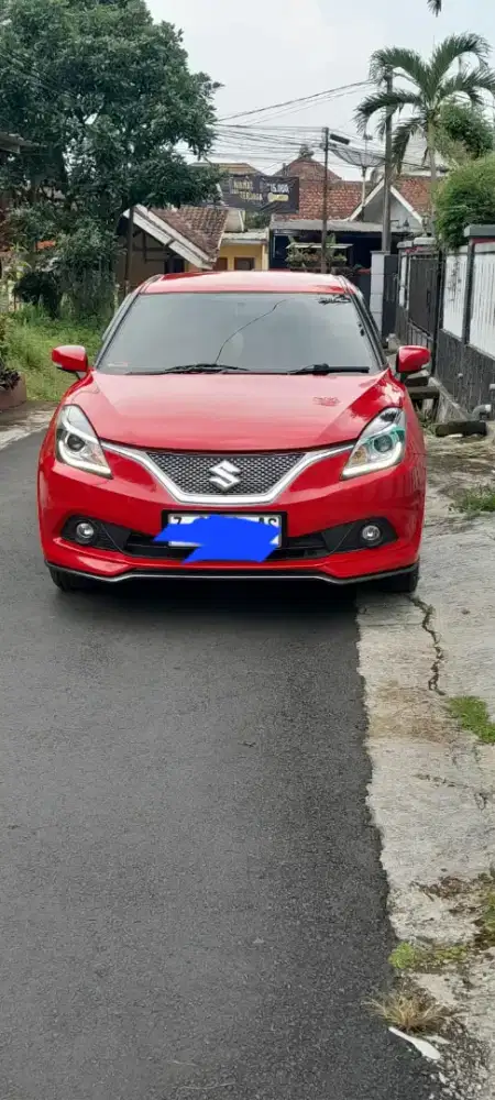 suzuki baleno 2019 merah