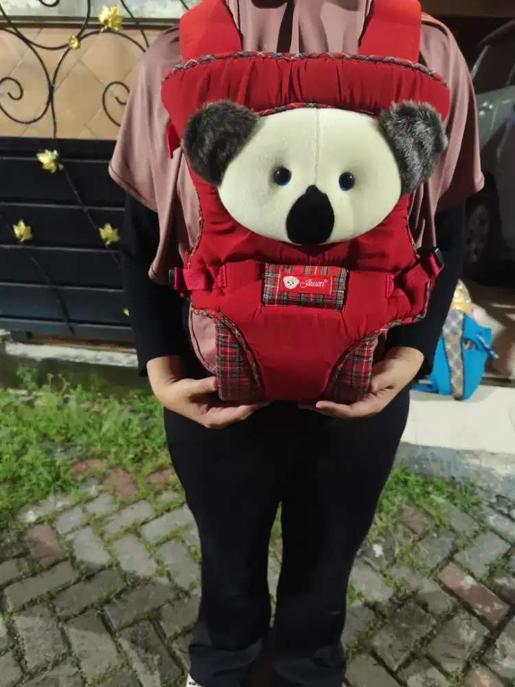 Gendongan depan bayi motif hewan