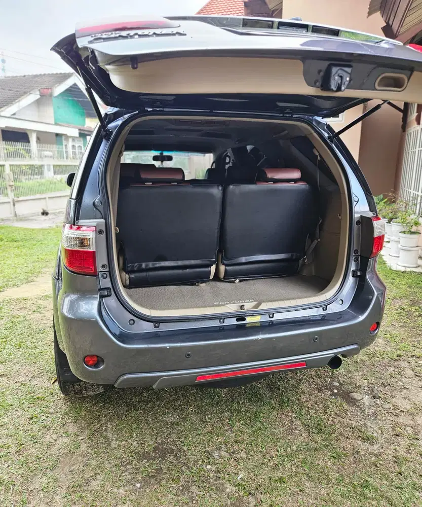 Toyota Fortuner 2010 Diesel