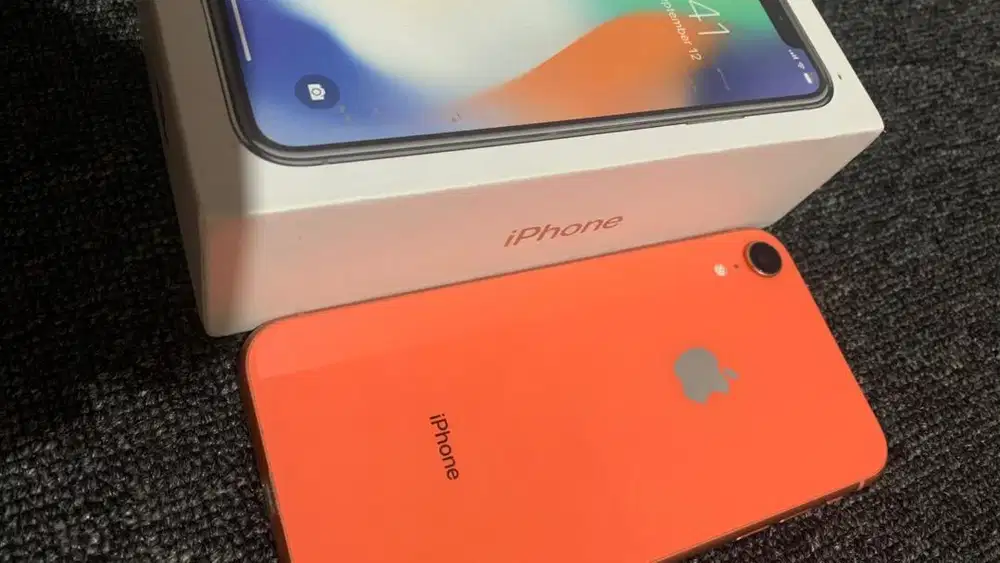 Iphone XR 64 GB Jual cepat