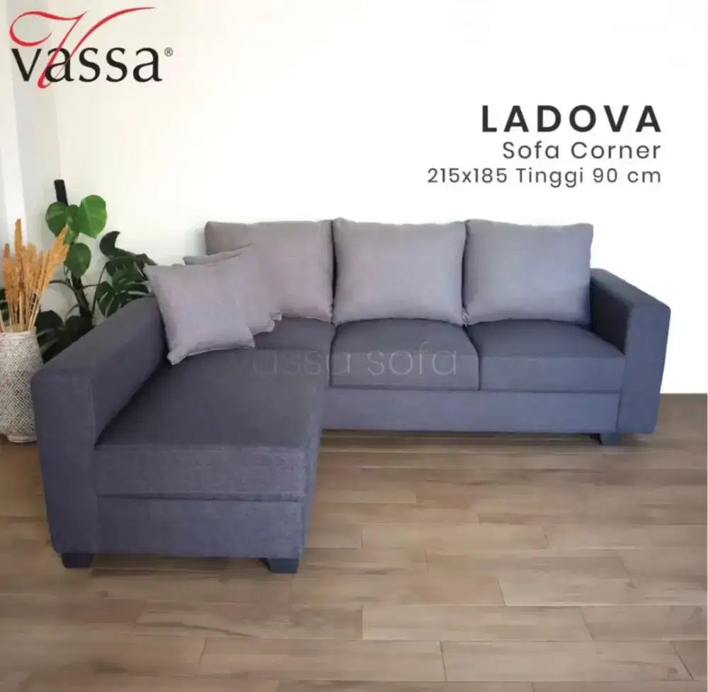 Preloved Sofa Corner Ladova kondisi masih mulus 90%