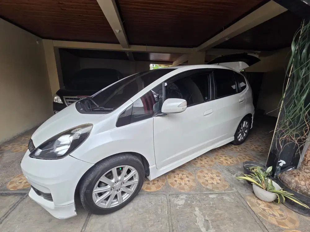 Honda Jazz 2013 Bensin