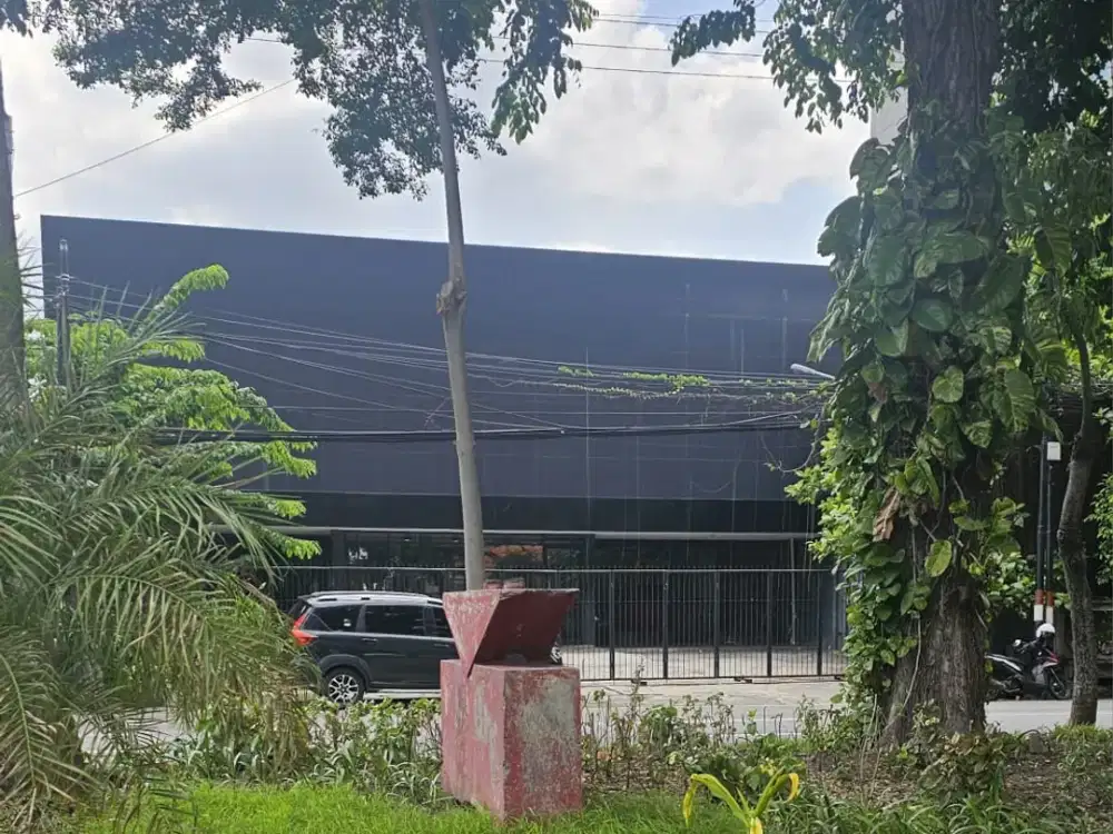 Jual Komersial Raya Diponegoro