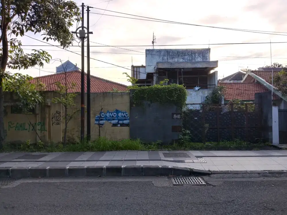 RUMAH HITUNG TANAH NOL JALAN RAYA GAYUNGSARI