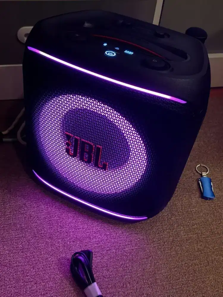 Jbl partybox encore 2 include 2 mic