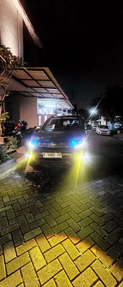 Daihatsu Terios 2015 Bensin