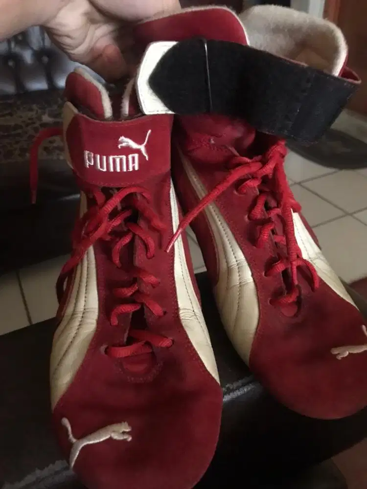 Sepatu puma speedcat mid red