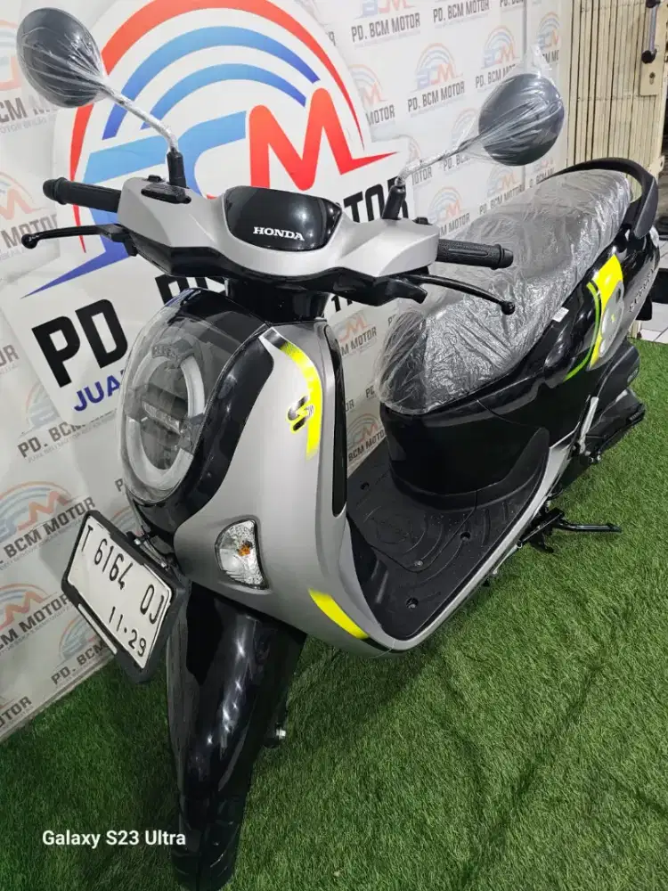 Honda Scoopy Fashion 2024