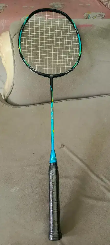 Raket rs baru sekali pakai