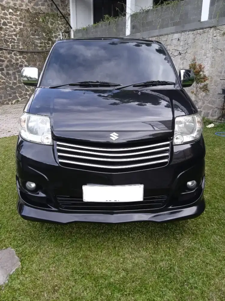 APV Luxury Matic Low Km