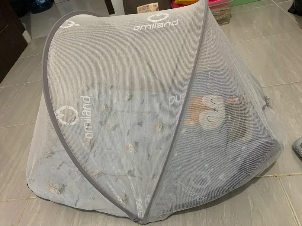 Alas tidur bayi kelambu bayi dan sofa bayi