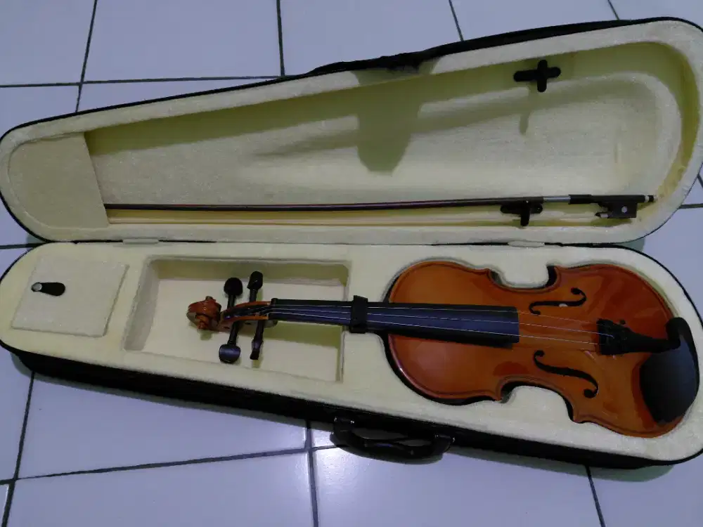 Biola Violin ¾ 3/4 Handmade, bonus rosin pirastro dan senar baru