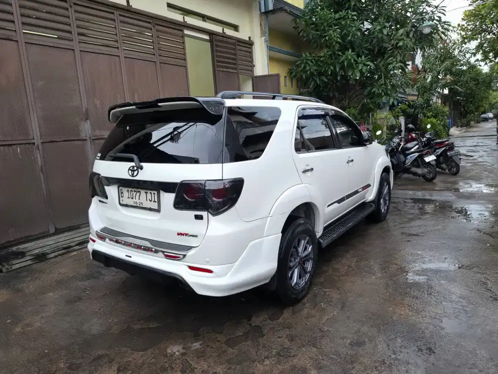 Toyota Fortuner TRD Sportivo VNT Diesel Matic AT Tahun 2014 , 2015