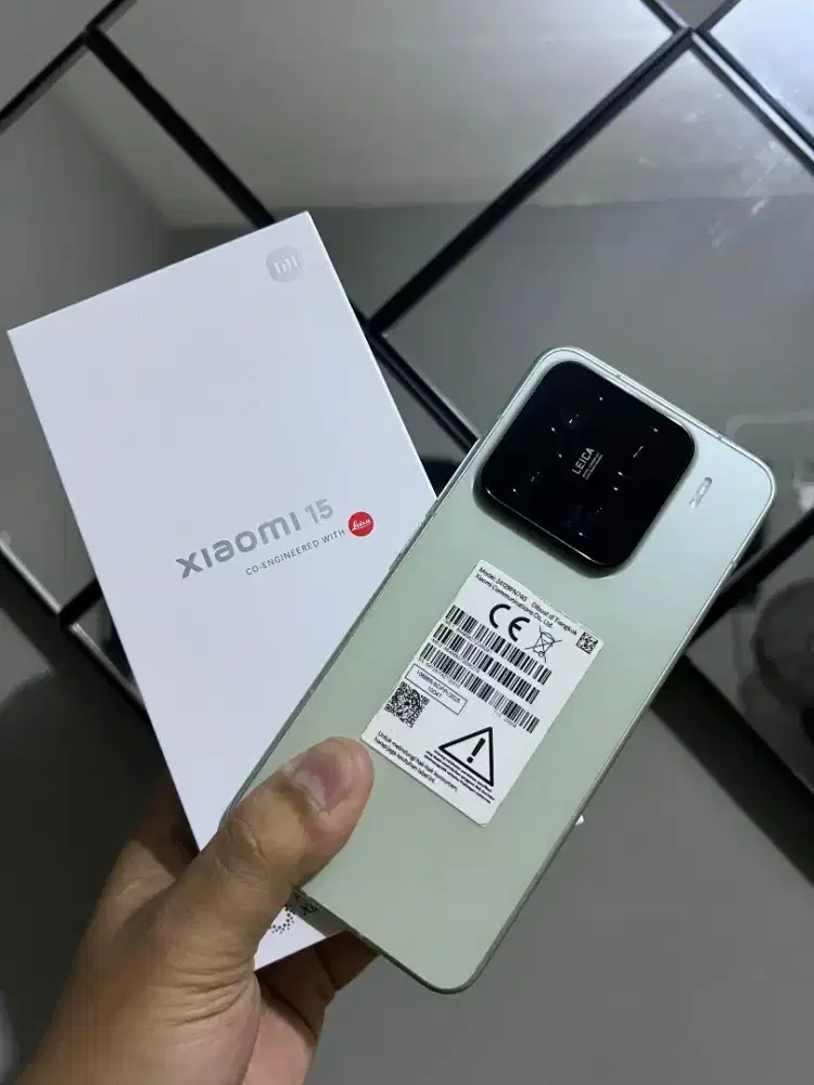 Xiaomi 15 12GB 256GB Fullset Garansi