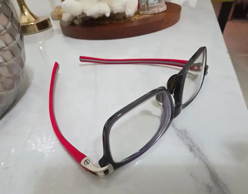 Frame TAG HEUER Black Red Full Frame. Cond.98%. Discontinued. ORI100%