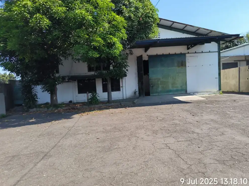 Gudang Zona Industri di Dekat Kota Solo