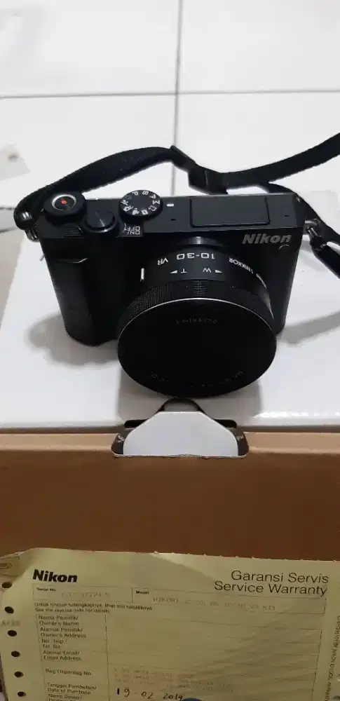 Nikon 1 j5 mirorless lengkap ada dus bonus kit