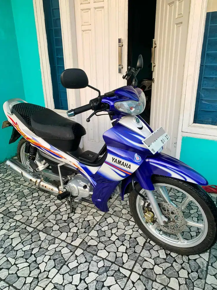 Jupiter Z Cast Wheel Biru Putih