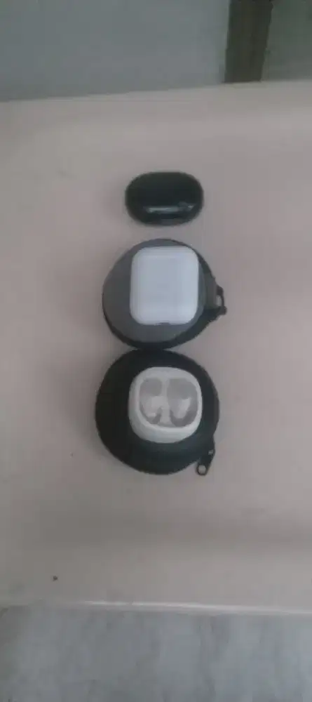 Handset bluetooth
Olike T112 baseus bowie wm 02 Airpods gen 2